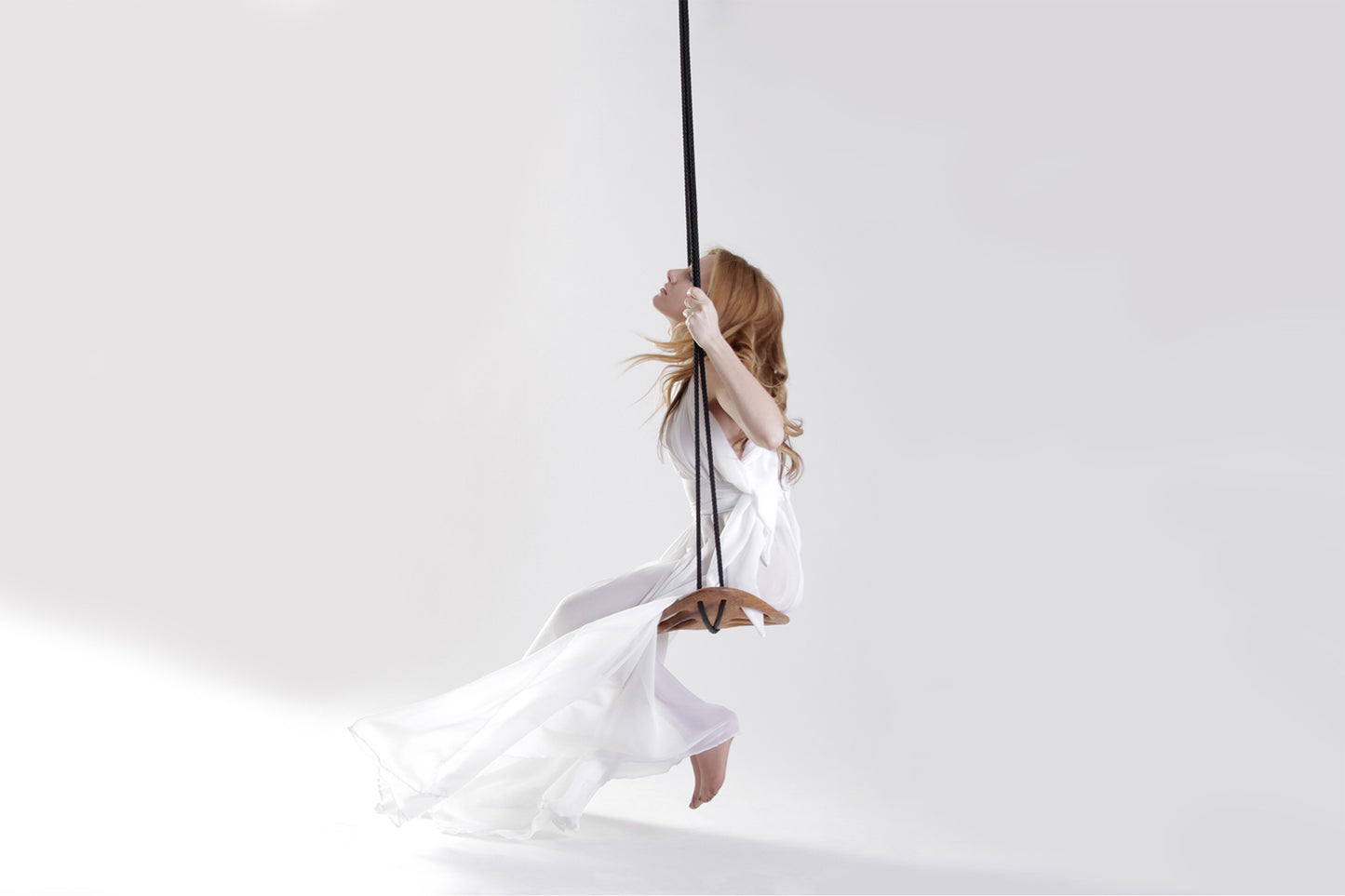 WOOD SWING