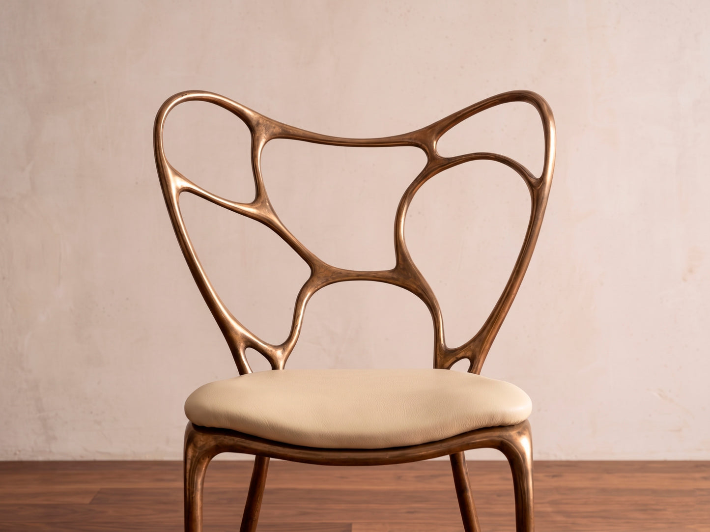 Ebba Sculpture Chair Aluminium