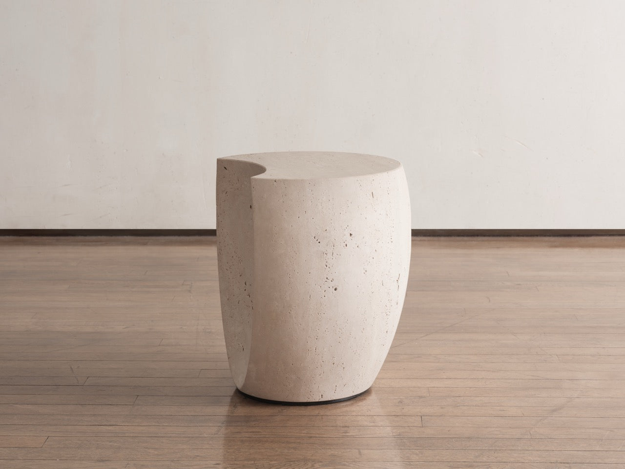Drops Stool Large Travertine